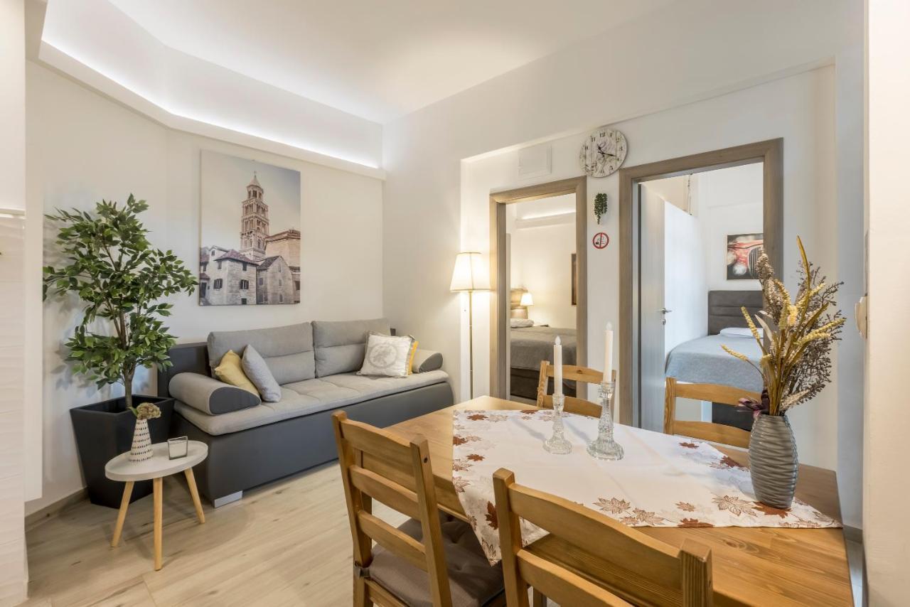 Appartement Palomia A à Split Extérieur photo